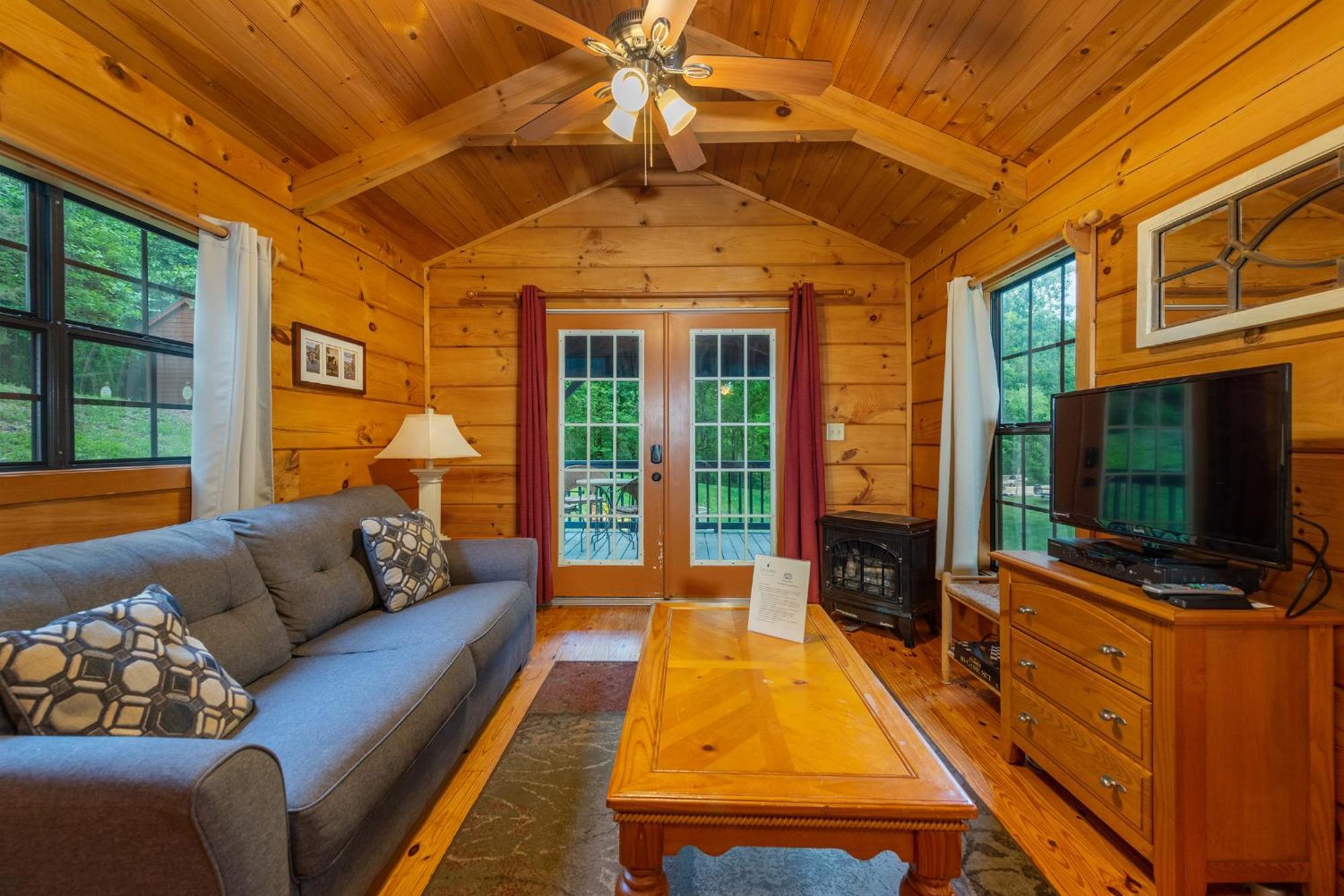 Engadine Inn And Cabins 캔들러 외부 사진