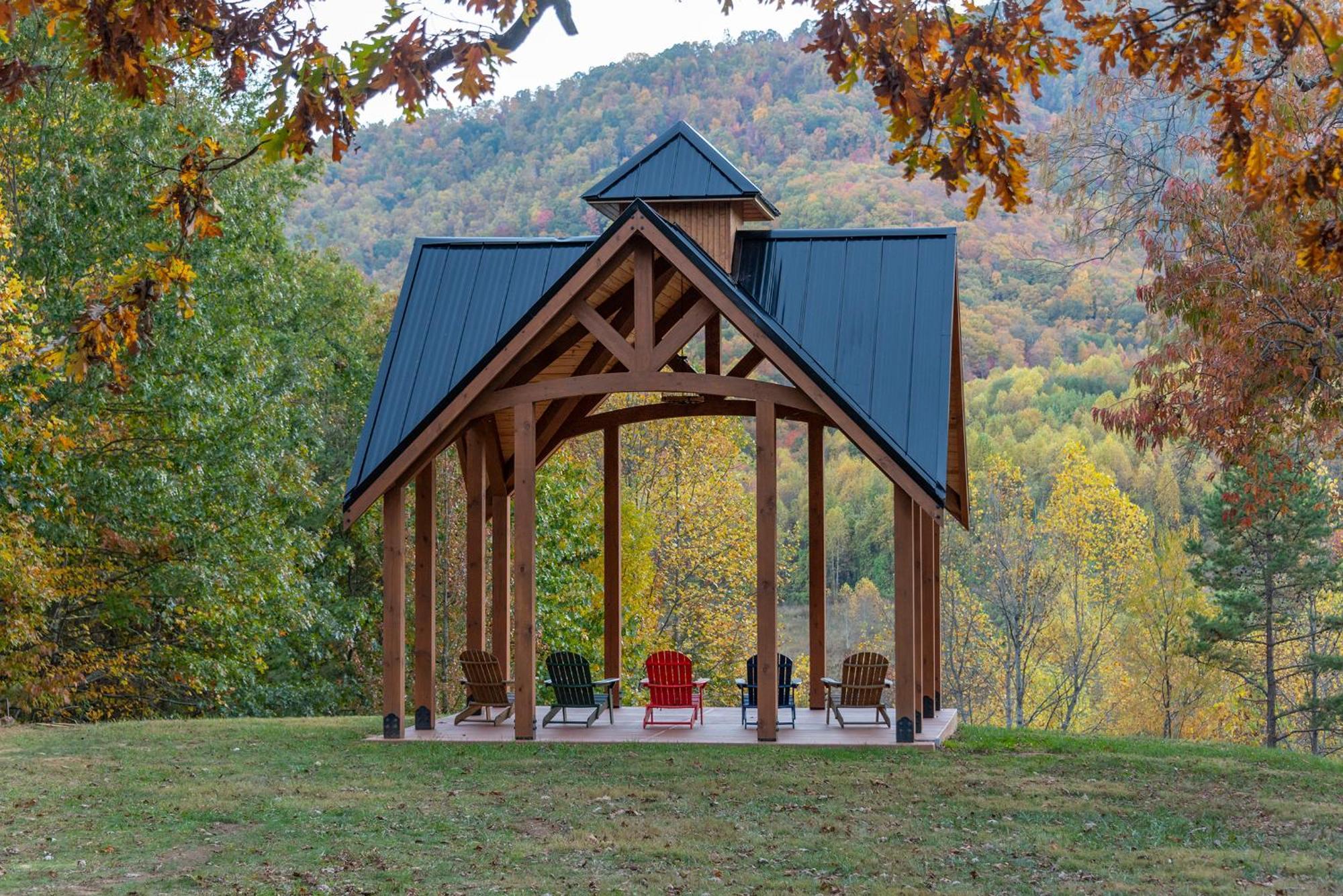 Engadine Inn And Cabins 캔들러 외부 사진
